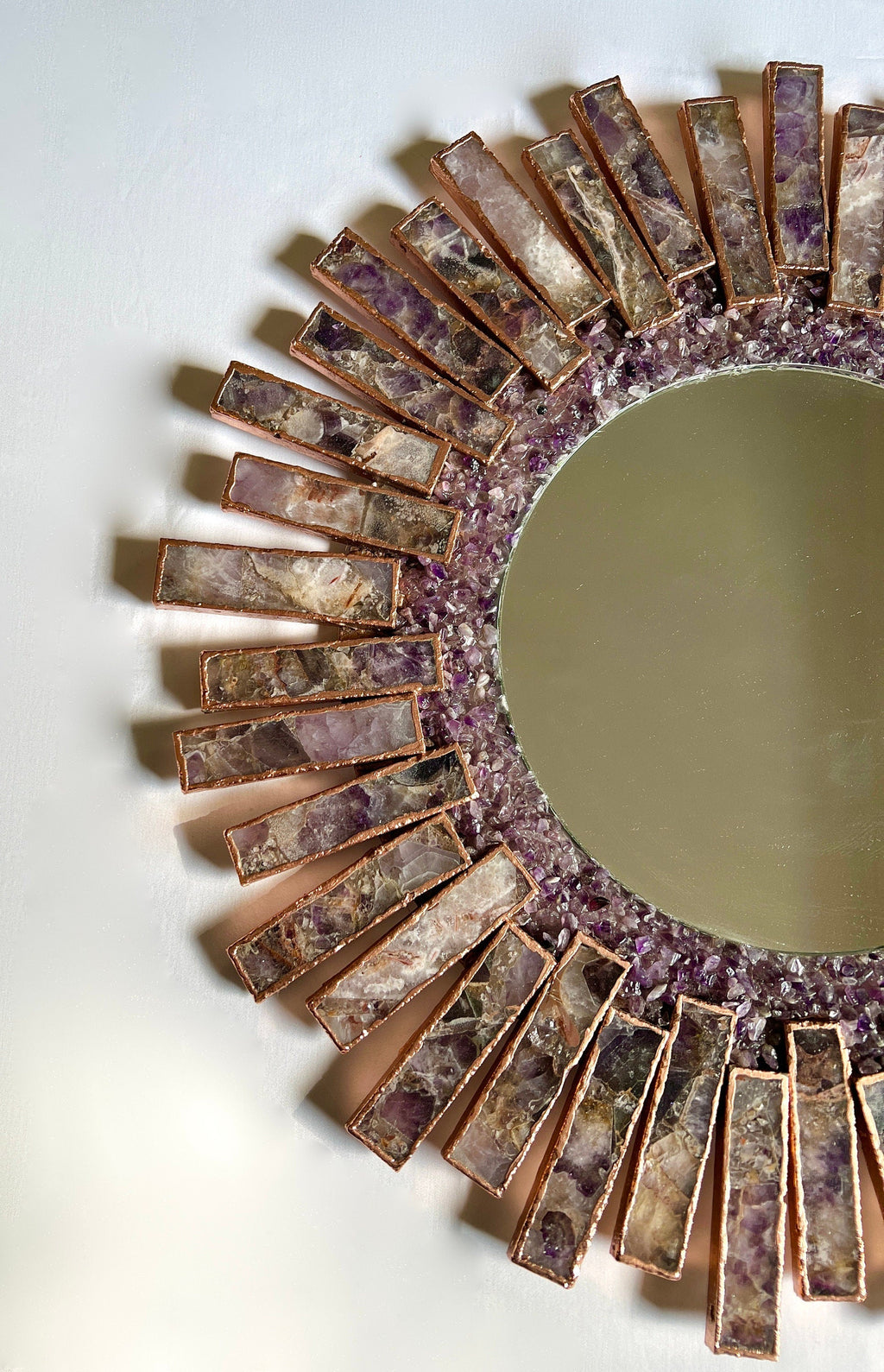 Starburst Amethyst Mirror – 20" Round